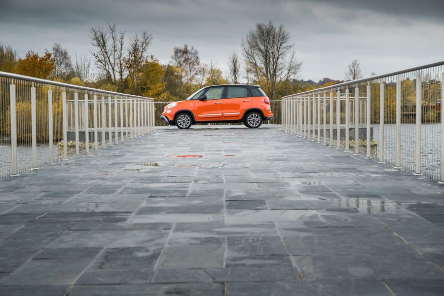  Fiat 500L Cross (330) 2017 года  (UK) (фото 9 из 89)
